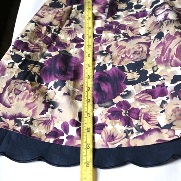 RW&CO Floral Summer Dress Women's Size 2 Purple Navy Taupe Scalloped Wedding - Picture 11 of 13